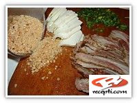 Rolovani bataci i karabataci sa sosom od povrća Rolovani bataci i karabataci sa sosom od povrća