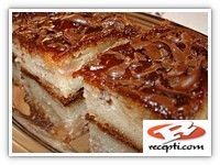 Pita-kolać sa jabukama, cimetom i lešnicima