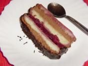 Čokoladna torta sa višnjama