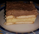 Brzi puding kolač sa keksom i bananama