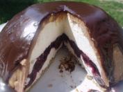 Bomba torta sa višnjama