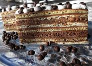 Čokoladna rum lešnik torta