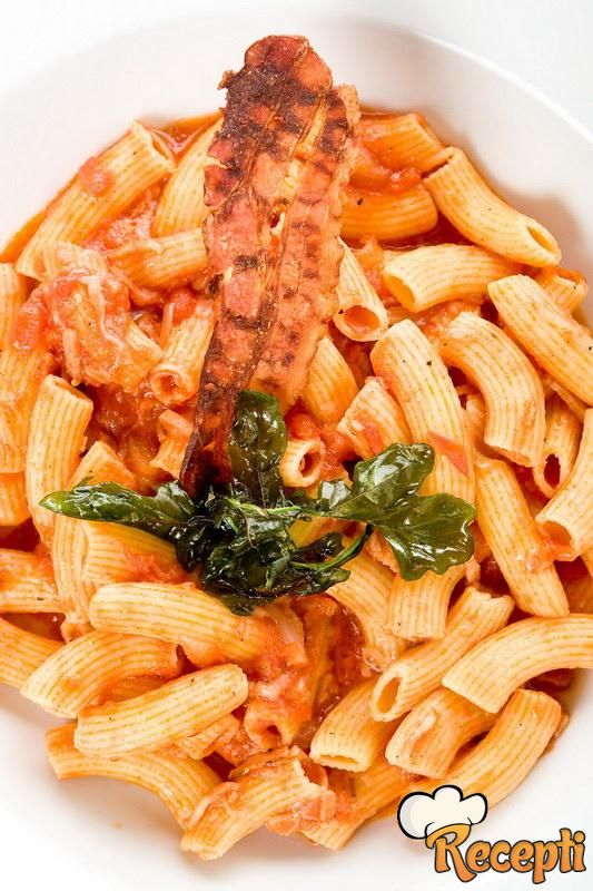 Bucatini all'amatriciana