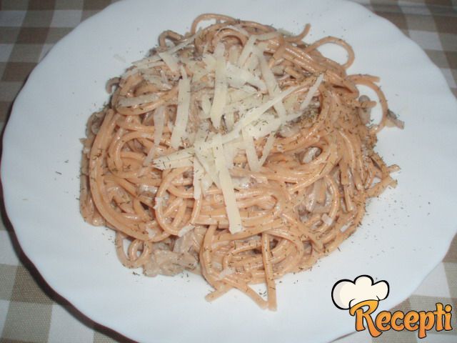 Integralne špagete sa bukovačom