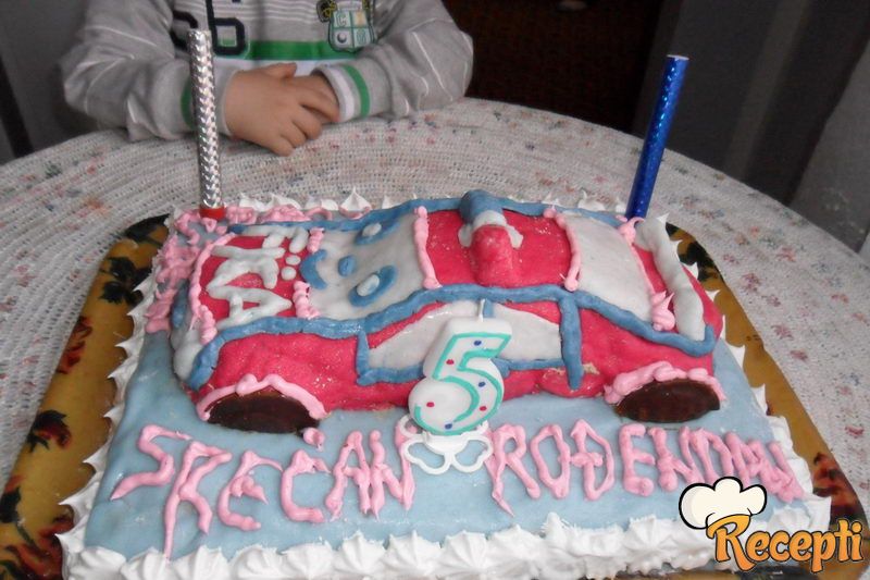Rođendanska fića torta