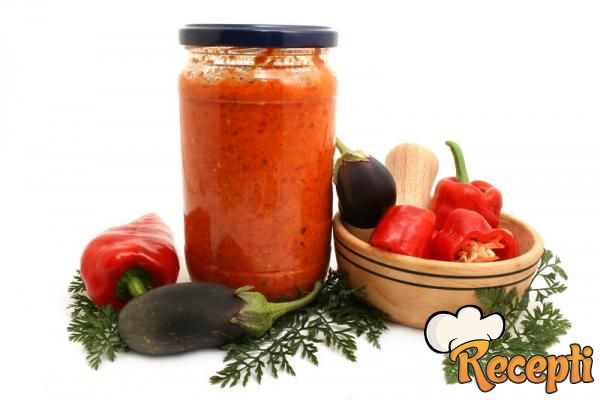 Ajvar od barene paprike (2)