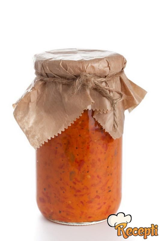 Ajvar cepkani