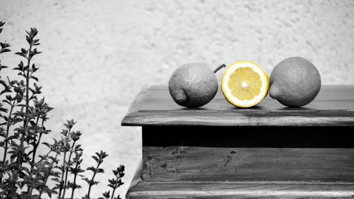 Crni limun zdrav začin sa Bliskog istoka