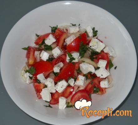 Paradajz salata (2)
