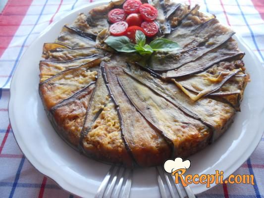 Slana torta od patlidžana i špageta