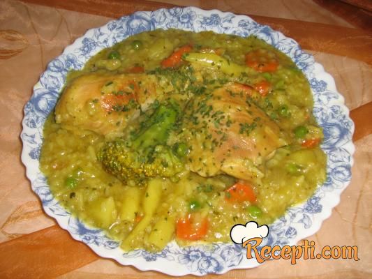 Curry piletina sa povrćem