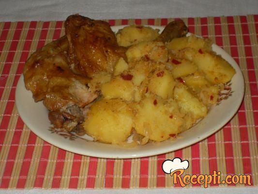 Pikantan krompir sa piletinom