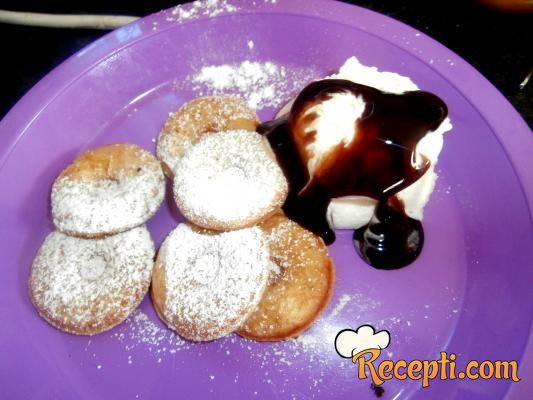 Mini palačinke - poffertjes