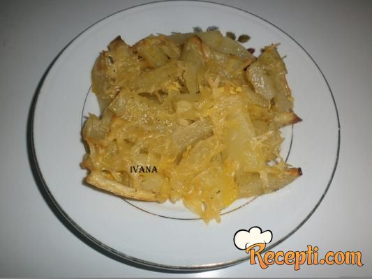 Zapečen krompir (3)