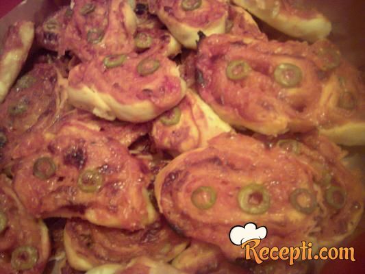 Pizza rolnice (2)