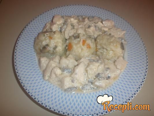 Piletina u kari sosu (3)