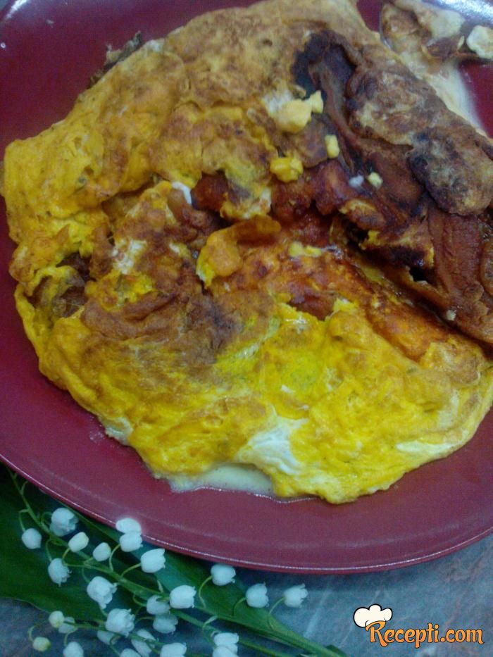 Omlet sa slaninicom