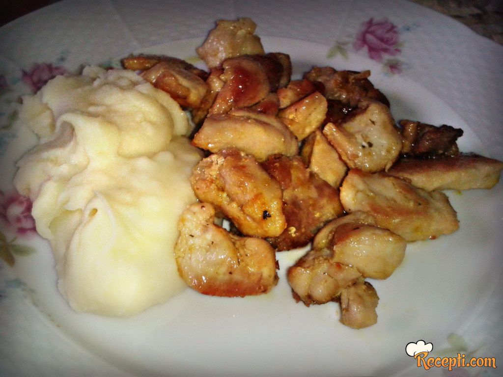 Piletina sa karijem i krompir-pireom