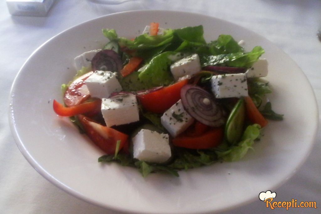 Grčka salata (3)
