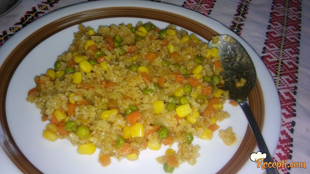 Zapečeni rižoto sa povrćem