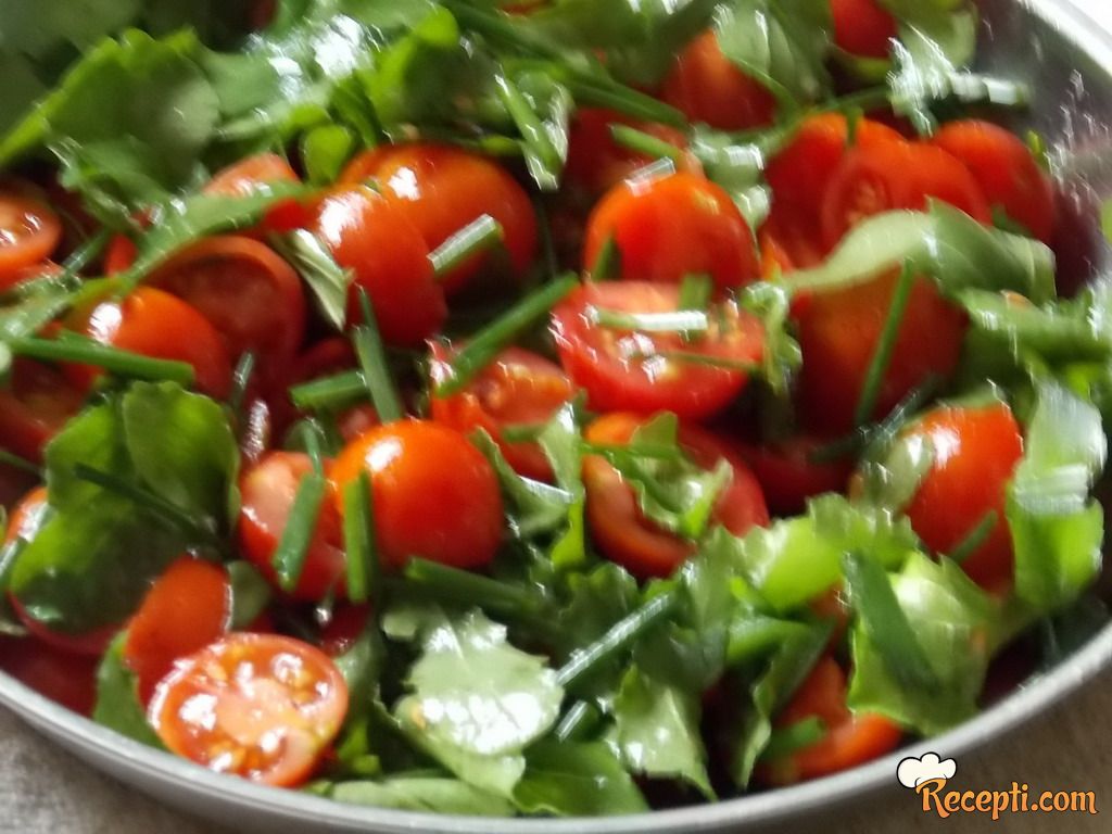 Salata od čeri paradajza