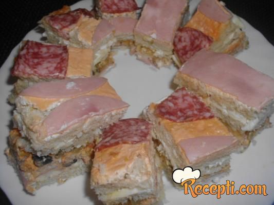 Slana tost torta