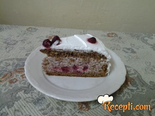 Rogač torta sa malinama