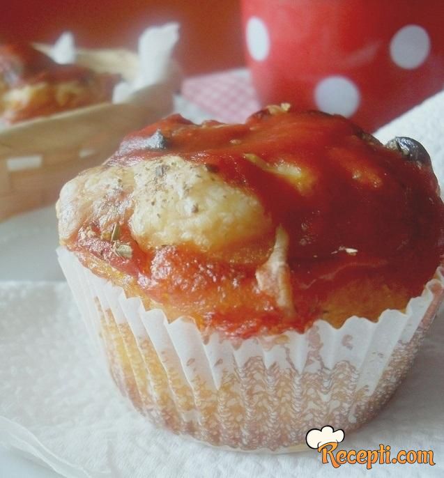 Pizza muffins