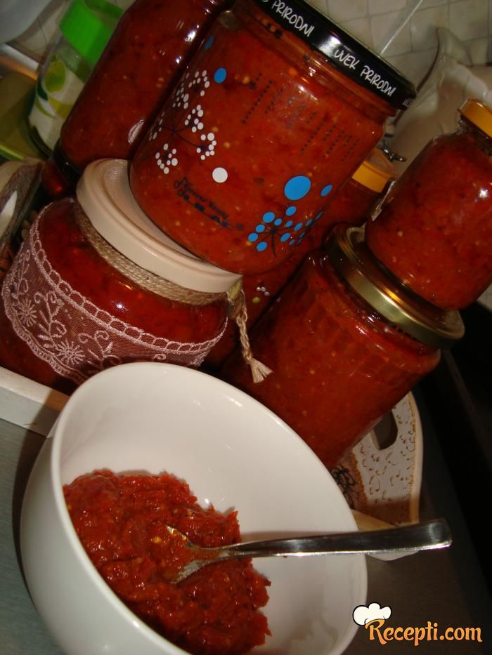 Ajvar od pečenih paprika i plavog patlidžana