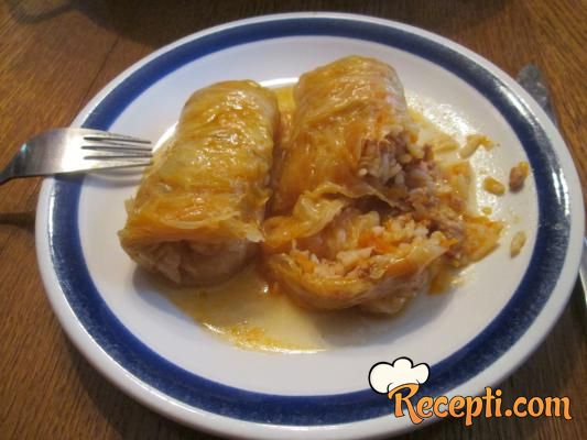 Sarma sa slatkim kupusom