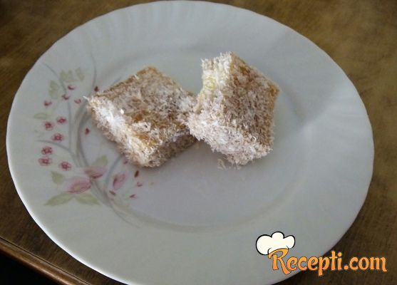 Sočne kokos kocke