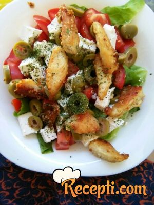 Pileća salata (4)