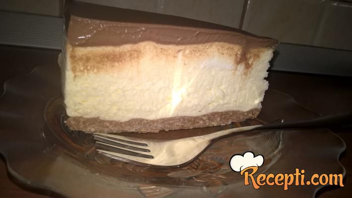 Bela čokoladna tortica