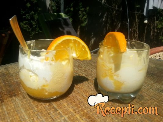 Pina Colada ice užitak