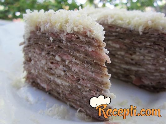 Slana torta od palačinki i heljdinog brašna