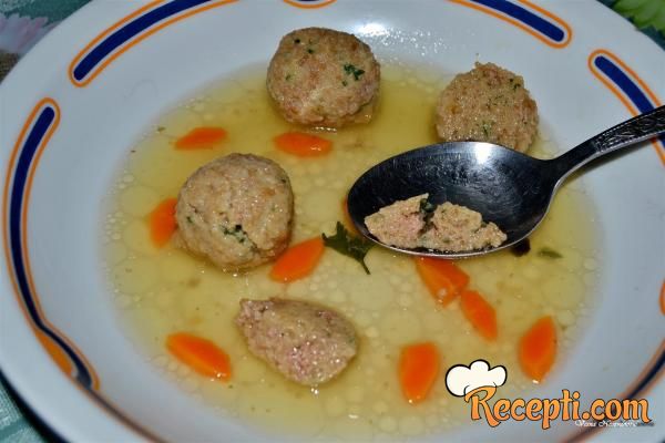 Pileća supa (2)