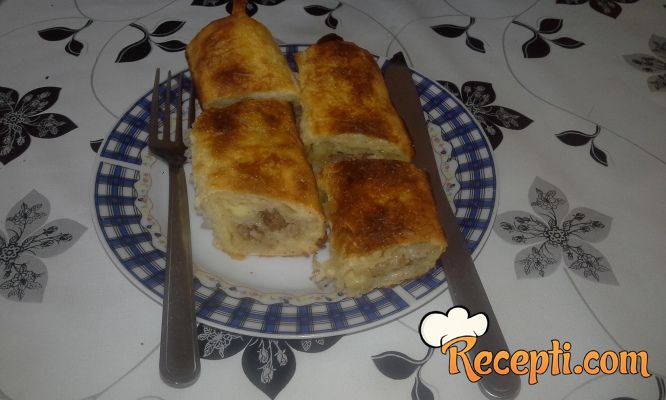 Domaći burek