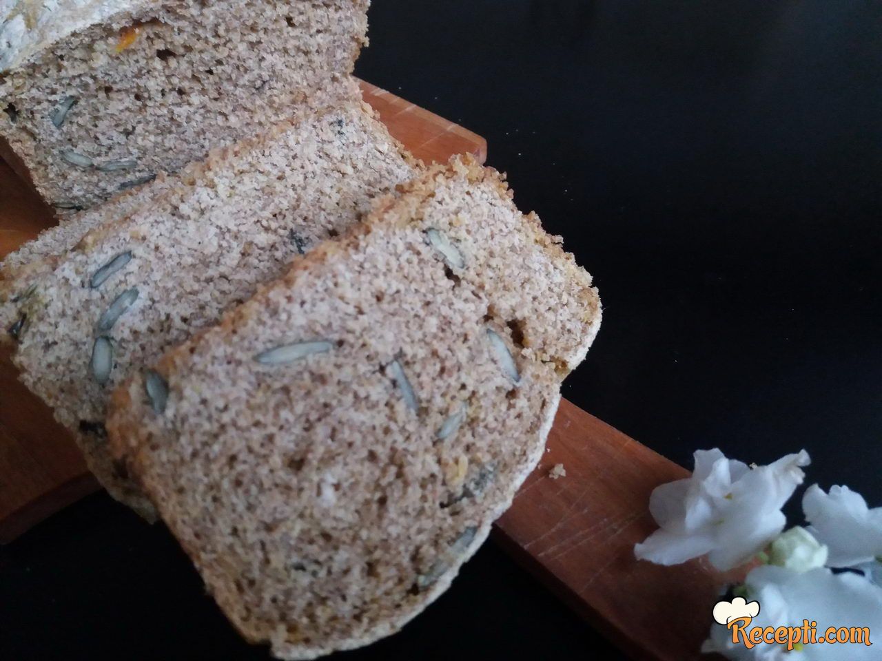 Integralni hleb sa raženim i heljdinom brašnom