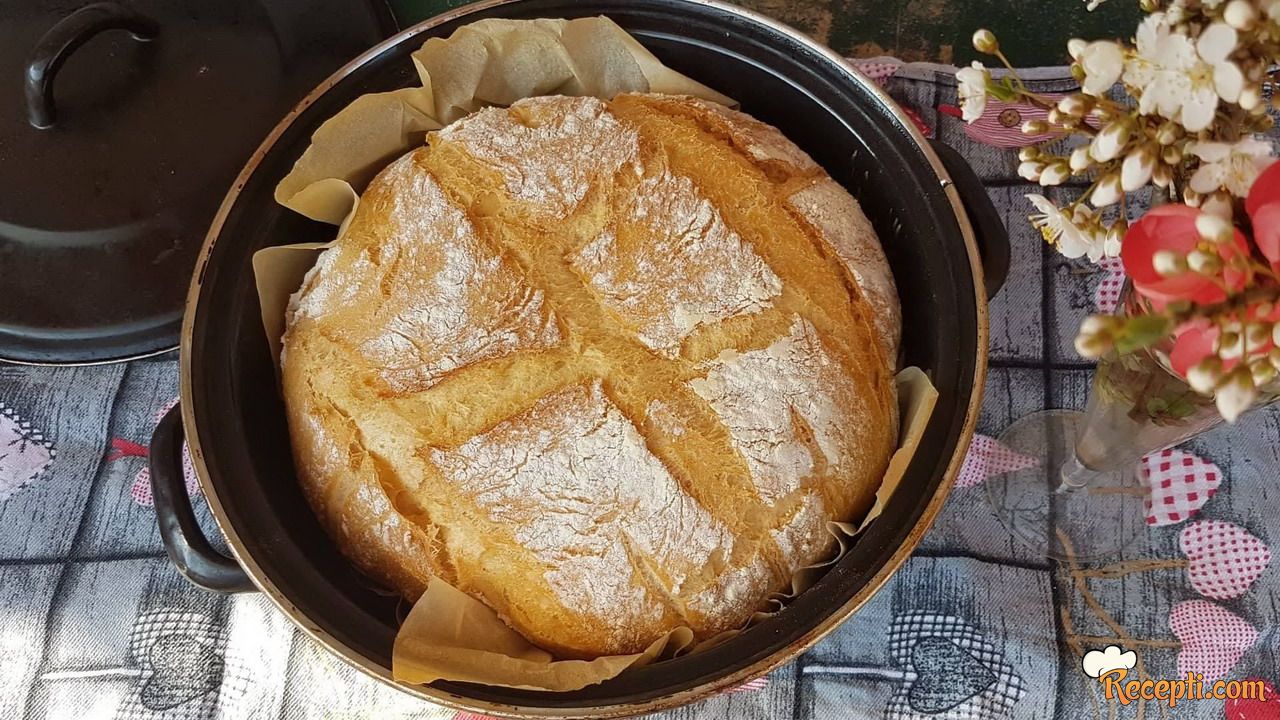 Jednostavan domaći hleb