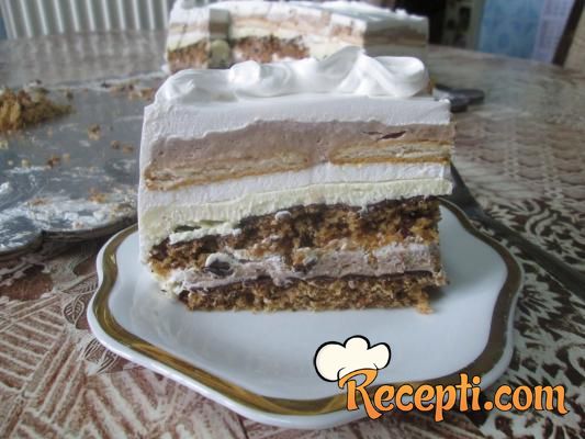 Posna kinder torta (2)