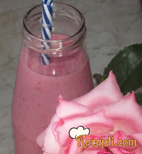 Voćni smoothie