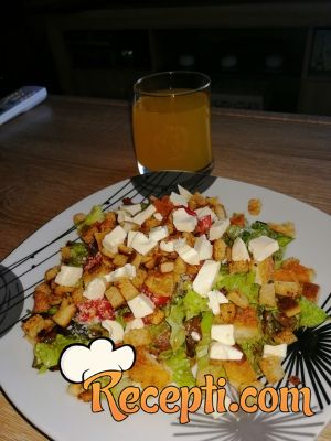 Salata sa aceto balsamicom
