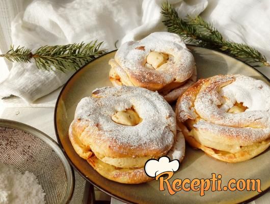 Paris Brest sa lešnik kremom