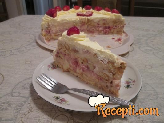 Voćna torta sa pudingom