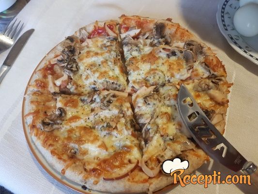 Integralna pizza