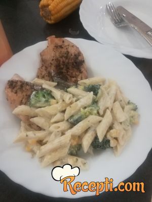 Pasta sa brokolijem