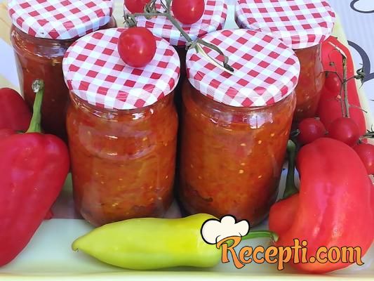 Ljuti ajvar (2)