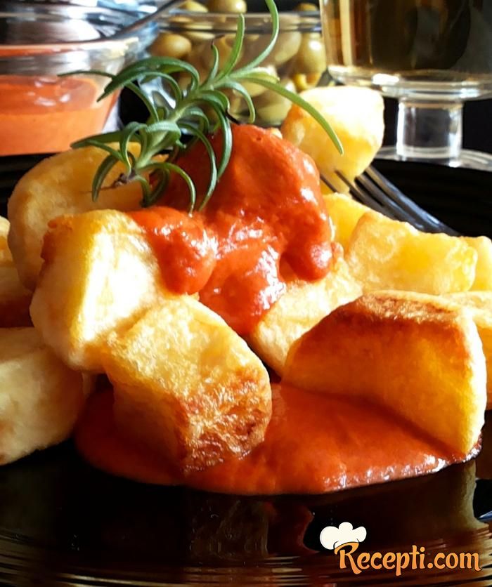 Patatas bravas