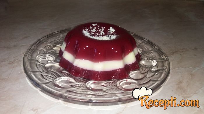 Voćni puding desert