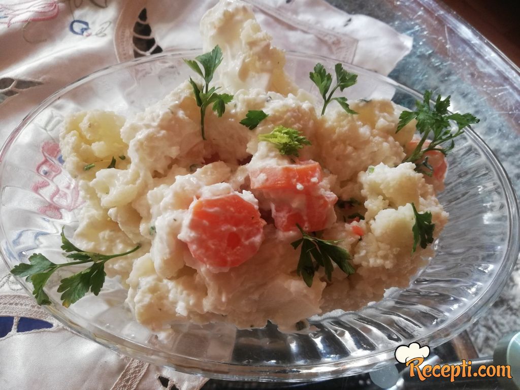 Salata sa karfiolom